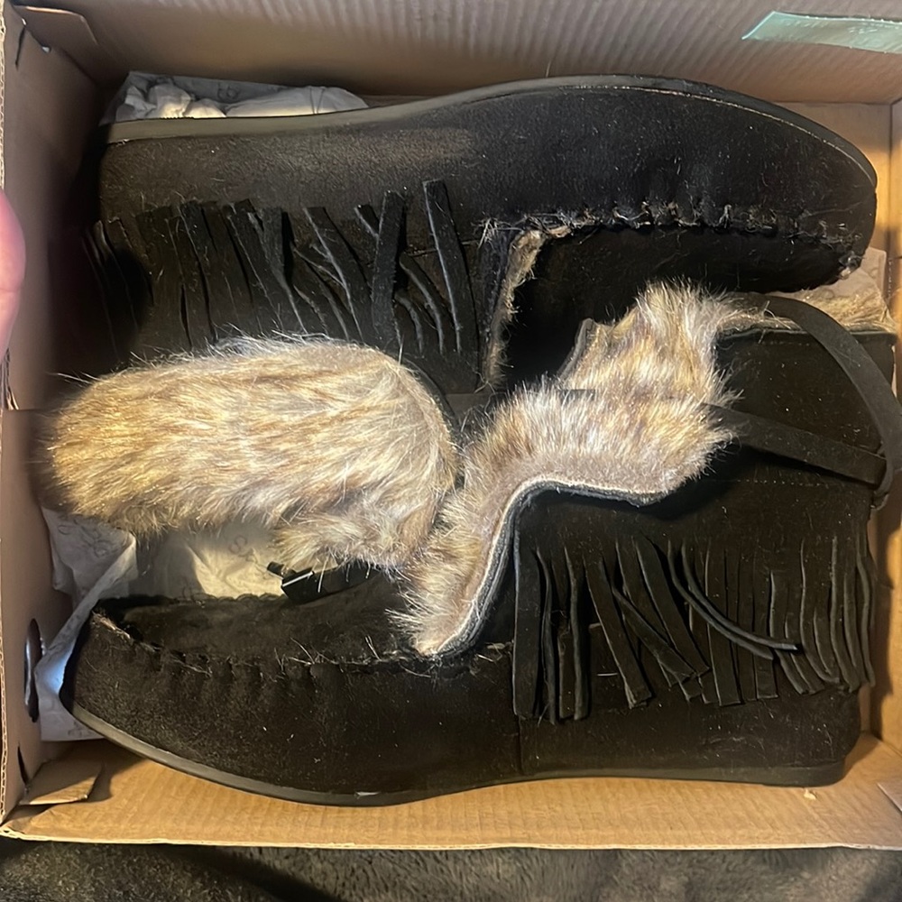 High top moccasin